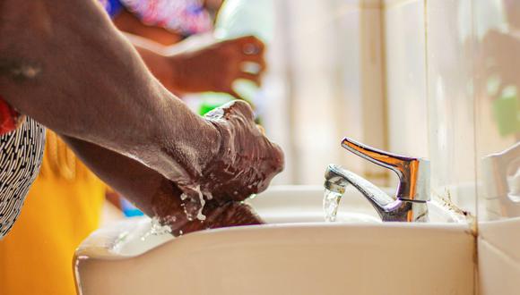 Cuál es la mejor forma para lavar la ropa a mano? | truco casero de  limpieza | best practice | | RESPUESTAS | MAG.