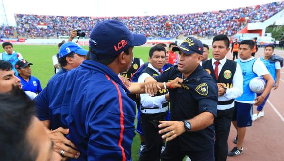 Manucci vs. Vallejo: José Soto fue denunciado por agredir a un polícia. (Foto: USI)