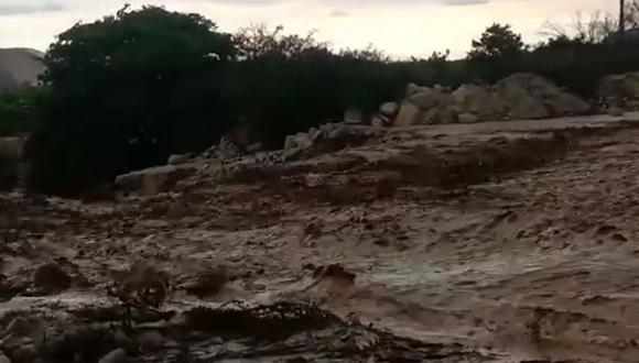 Este sábado se reportó la caída de huaicos en diferentes partes del distrito de Sayán, en Huaura | Foto: Captura de video