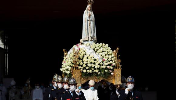 Un instante de la procesión de Nuestra Señora de Fátima, durante 2020 en el santuario ubicado en Ourem, Portugal. (Foto de archivo: EFE/ Paulo Cunha)
