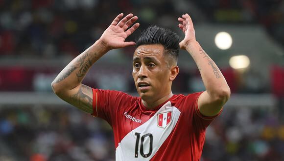 Christian Cueva quiere volver al fútbol y a la selección peruana (Foto: KARIM JAAFAR / AFP)