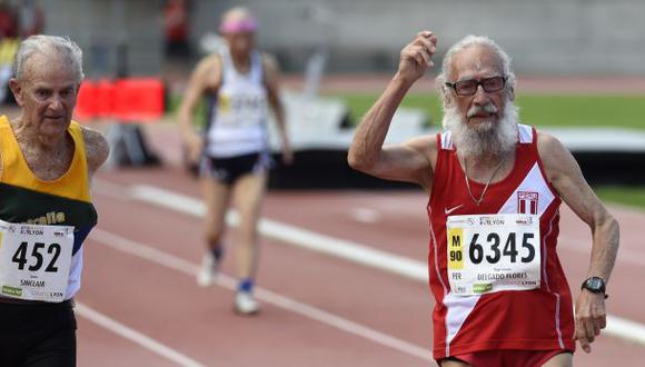 ¡Admirable! Peruano de 91 años gana en Mundial de Atletismo
