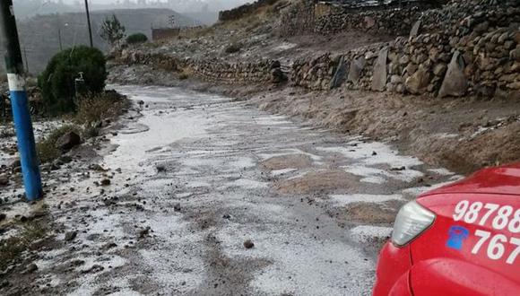 La granizada registrada en la localidad de Chiguata, en Arequipa, también ha dañado vías. (Foto: COER Aequipa)
