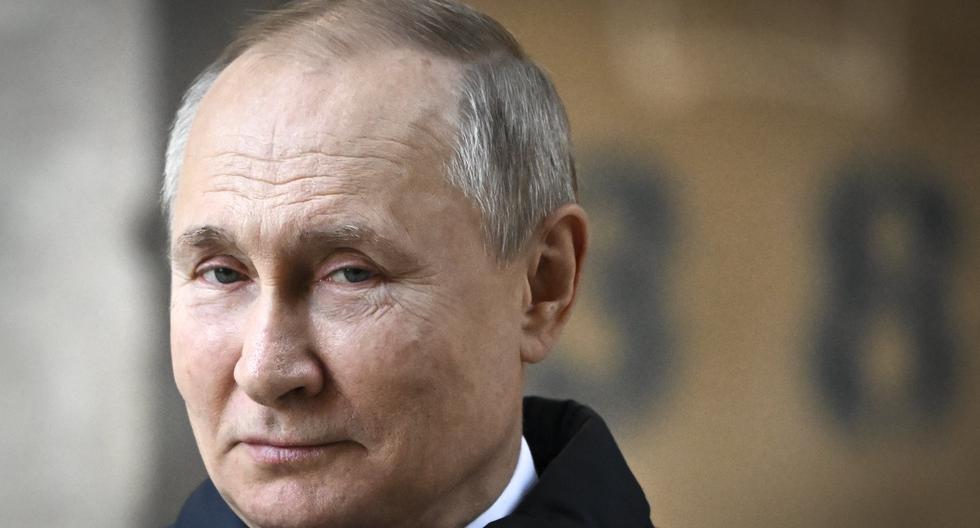 Putin says he has no plans to declare martial law in Russia