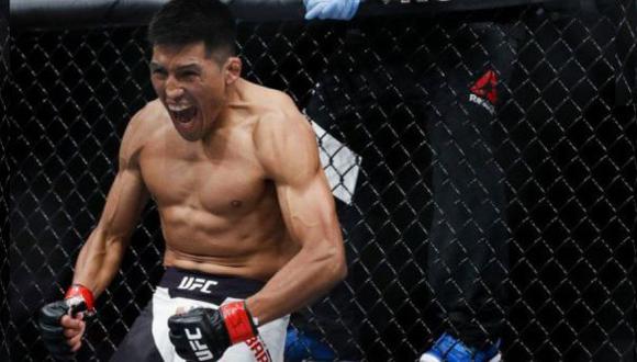 UFC Uruguay: peruano 'Fuerte' Barzola derrotó por decisión dividida a Bobby Moffett | VIDEO. (Foto: AFP)