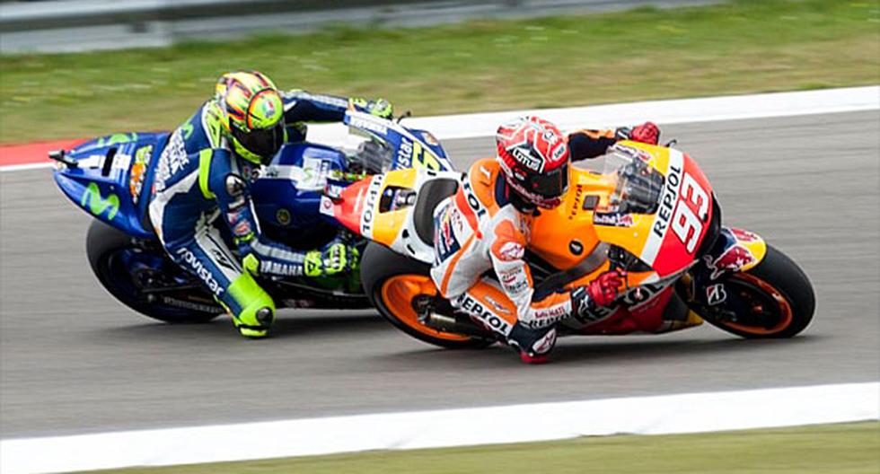 Rossi y Márquez chocaron en la última curva. (Foto:Difusión)