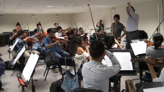 Luis Quequezana: el hombre orquesta existe
