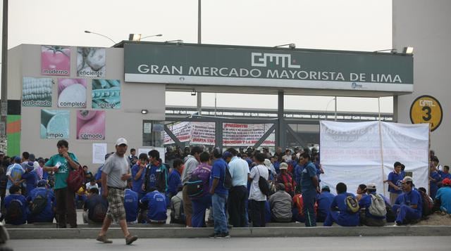 Así se vivió el paro en el mercado de Santa Anita  - 1