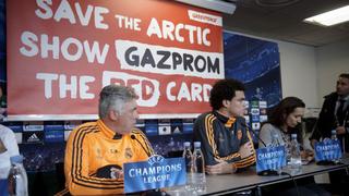 "Salvemos el Ártico": Greenpeace irrumpió en conferencia de Real Madrid con este mensaje