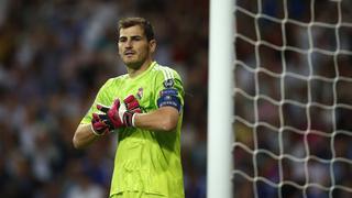 Casillas "está ilusionado" con la oferta del Porto, dice agente