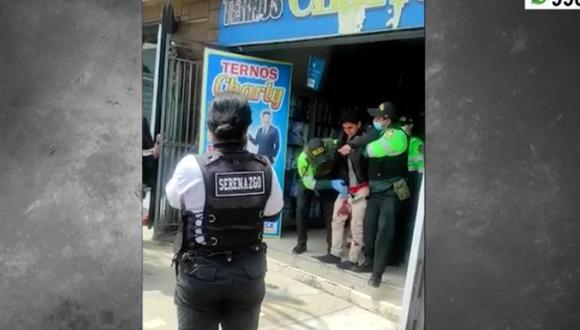 Delincuentes balean a joven cantante para robarle una mochila que tenía S/ 10.000 que había retirado de un banco. (Captura: América Noticias)