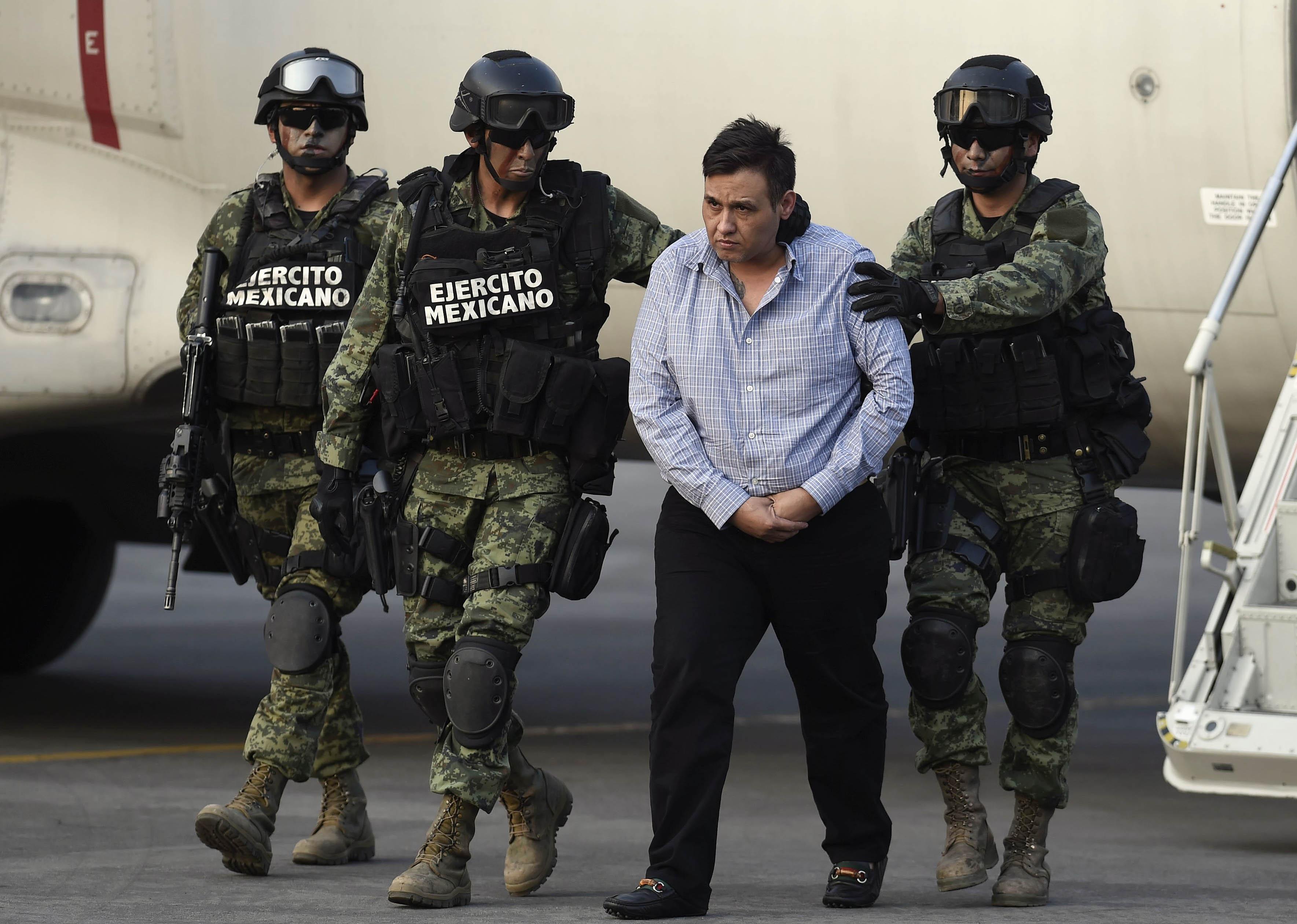 "Z-42" fue detenido por la policía federal y soldados en San Pedro Garza García. (Foto: AFP)