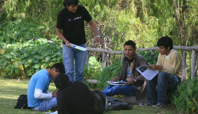 A partir de la notificación, la universidad tiene 60 días como máximo para informar a la Sunedu el plazo de cese definitivo.También debe remitir la información del estado de matrícula de sus estudiantes. (Foto referencial)
