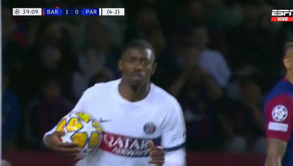 Ousmane Dembélé anota el empate parcial para PSG vs Barcelona en el Olímpico de Montjuic.