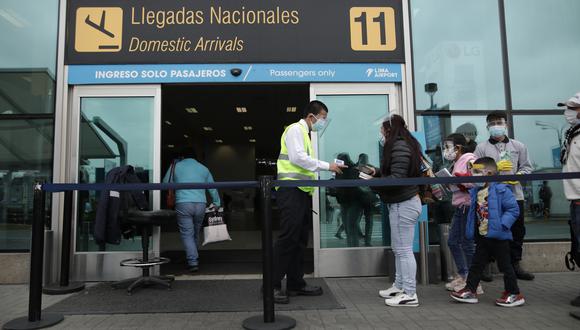 Existe una alta posibilidad de que los operadores aéreos se vean forzados a cancelar vuelos por desabastecimiento de combustibles. (Fotos: GEC)