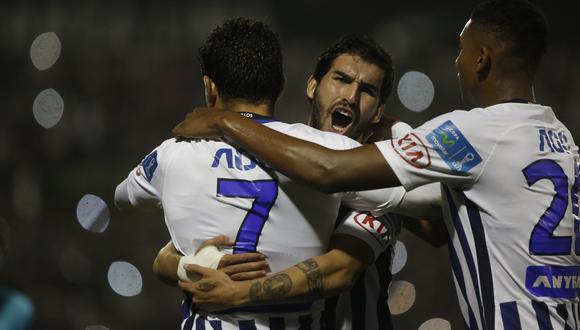 Alianza Lima se coronó campeón del Torneo Apertura tras 11 años. El equipo íntimo festejó en Cutervo. (Foto: USI)