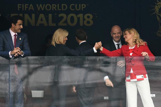 Emmanuel Macron, presidente de Francia, no pudo contener la emoción con los goles marcado por su selección. (Foto: AFP)