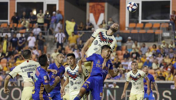 América vs. Tigres: Bruno Valdez marcó autogol para el 2-2 en la League Cup 2019 | VIDEO. (Foto: AFP)