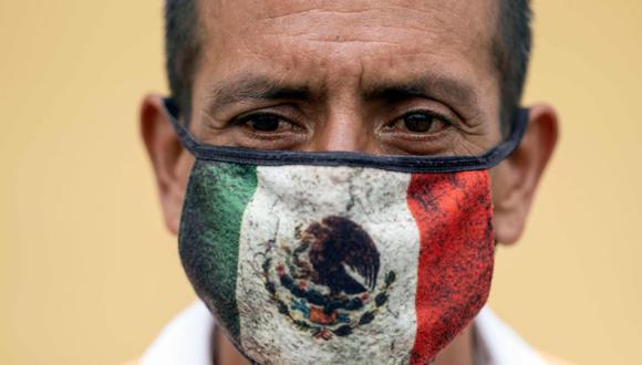 Casi seis meses después de que se detectó por primera vez en América Latina, el número de muertos por coronavirus ha llegado a 250.000 y exacerbó los problemas de pobreza y desigualdad, amenazando con deshacer una década de lento progreso social. (Foto: AFP / Guillermo Arias).