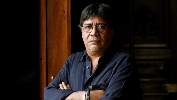 El escritor chileno Luis Sepúlveda muere por COVID-19 en Oviedo a los 70 años. (EFE/Juan Carlos Hidalgo)