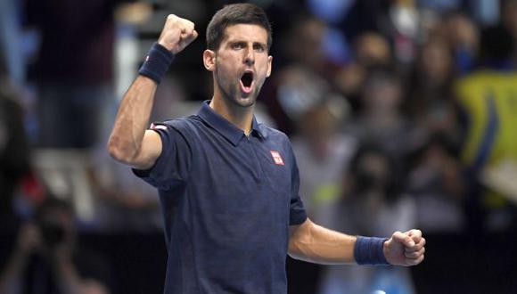 Djokovic remontó ante Thiem y debutó con triunfo en Londres