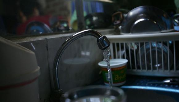 Los usuarios comerciales e industriales pueden solicitar la suspensión de los servicios de agua potable y alcantarillado. (Foto: GEC)