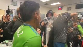 Raúl Ruidíaz celebró con champagne el título de la MLS Cup 2019 | VIDEO
