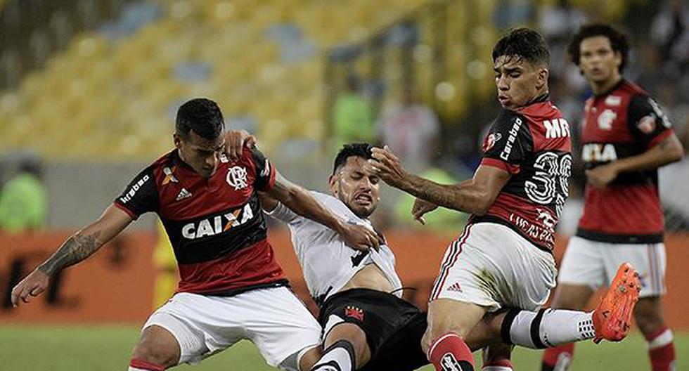 Miguel Trauco jugó todo el partido en el empate entre Flamengo y Vasco da Gama, derbi carioca jugado en el Maracaná por la fecha 31 del Brasileirao. (Foto: Getty Images)