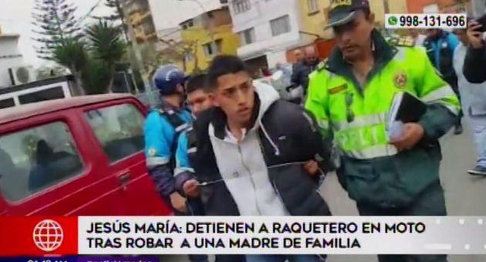 Carlos Silva Reyes (18) fue capturado en el cruce de las avenidas Junín y Huáscar. (Foto: Captura de video / América Televisión)&nbsp;