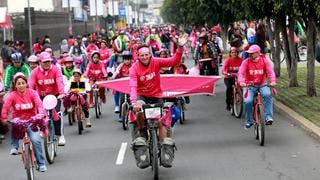 FOTOS: Limeños montan bicicleta por los derechos de las niñas