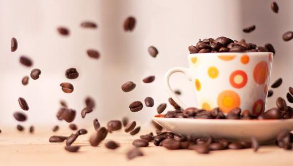 Beber cuatro tazas de café al día sería dañino para la salud