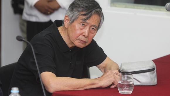 Al expresidente Alberto Fujimori y sus exministros de Salud se les acusa de ser autores mediatos del presunto delito contra la vida, el cuerpo y la salud. (Foto: archivo de Dinoes)