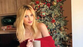 Lele Pons recrea foto de su infancia en Navidad, pero lo hace usando sensual vestido rojo en Instagram