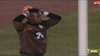 Así reaccionó este portero tras recibir golazo en África