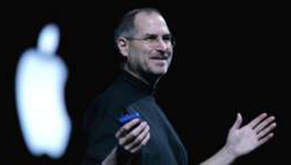 El iPhone, que Steve Jobs present&oacute; en el 2007, sigue siendo el producto estrella de Apple.(Foto: GETTY IMAGES)