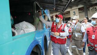 Sutran y Sucamec inspeccionan buses interprovinciales para evitar el traslado ilegal de pirotécnicos
