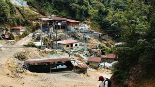 Contra la minería ilegal, por Ana María Sánchez