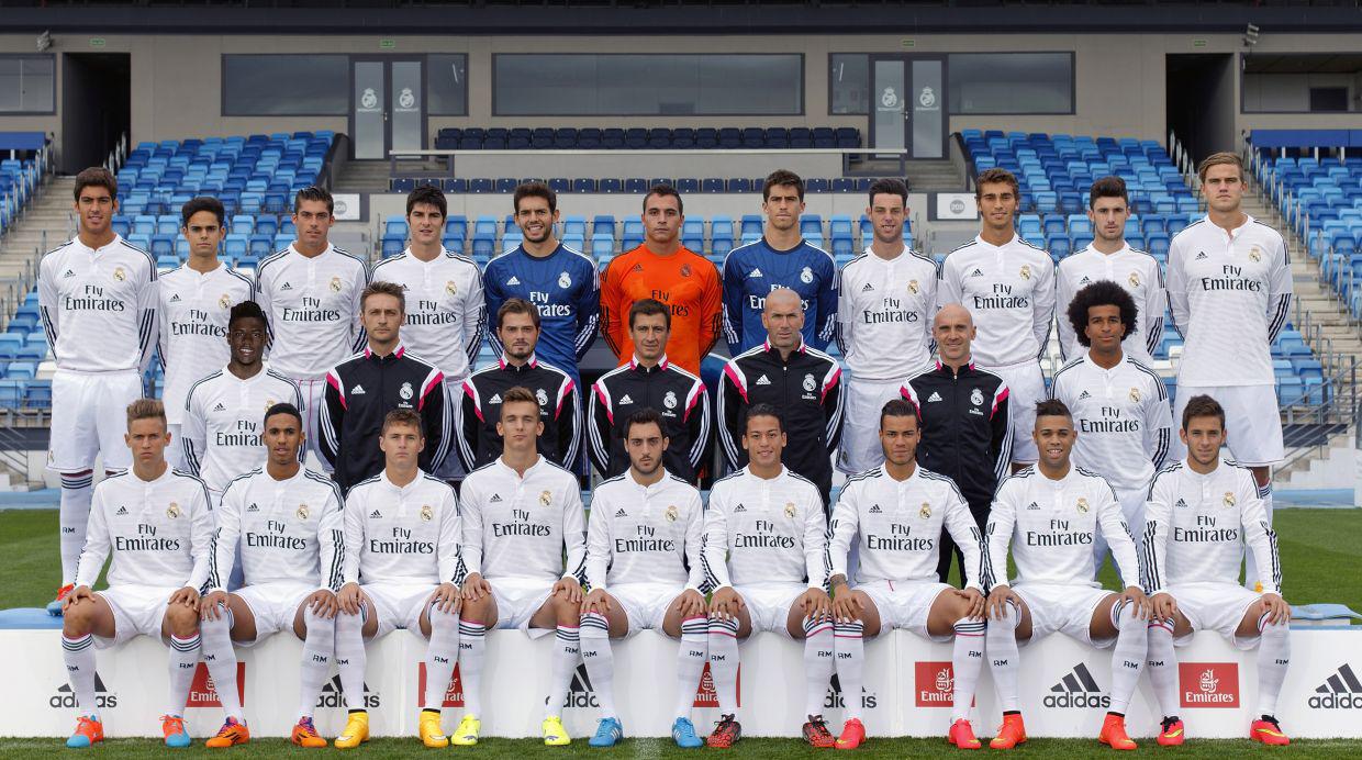 Cristian Benavente en sesión de fotos del Real Madrid Castilla - 2