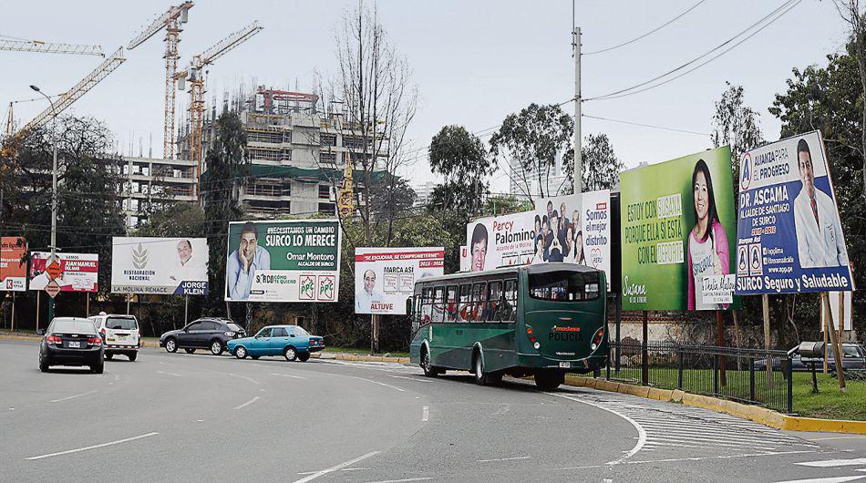 Paneles electorales contaminan visualmente las calles de Lima - 1