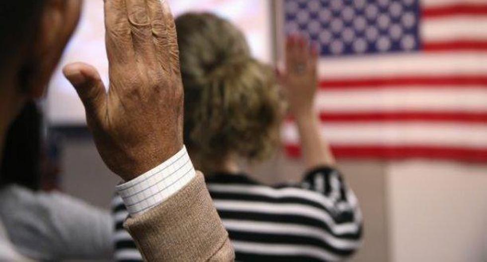 Durante la ceremonia de ciudadanía, los inmigrantes deberán jurar lealtad a Estados Unidos. (Foto: Referencial)