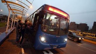 Buses del corredor azul circularán hoy desde las 3:00 p.m.