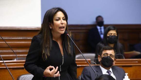 Patricia Chirinos señaló que no se reunirán con el mandatario hasta que “transparente sus reuniones clandestinas en Breña”. (Foto: El Comercio)