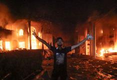 Iraq: Manifestantes prenden fuego al consulado de Iránen la ciudad de Basora