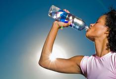 Esto pasa en tu cuerpo si tomas tres litros de agua durante un mes