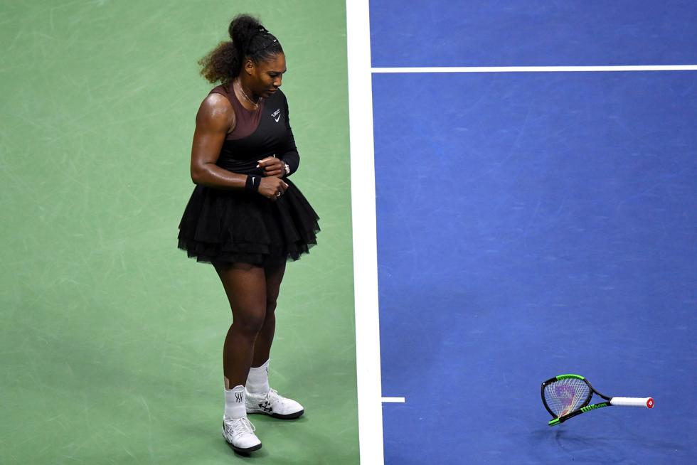 Serena Williams rebate comentários machistas de diretor do Torneio de  Indian Wells