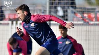 Con miras al futuro: Barcelona buscará incorporar dos jóvenes delanteros