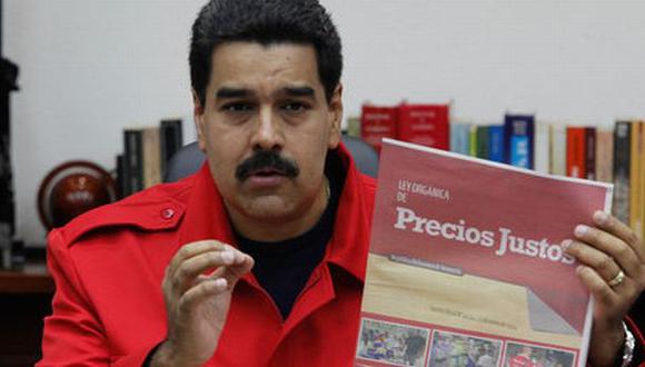 Venezuela: Maduro también fija el precio de las zapatillas