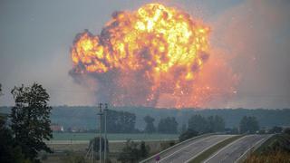 Casi 20.000 toneladas de municiones se activaron sin control en Ucrania [FOTOS]