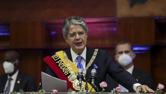 El presidente de Ecuador, Guillermo Lasso, pronunciando un discurso durante su toma de posesión en la Asamblea Nacional en Quito. (Foto: Asamblea Nacional de Ecuador / AFP).