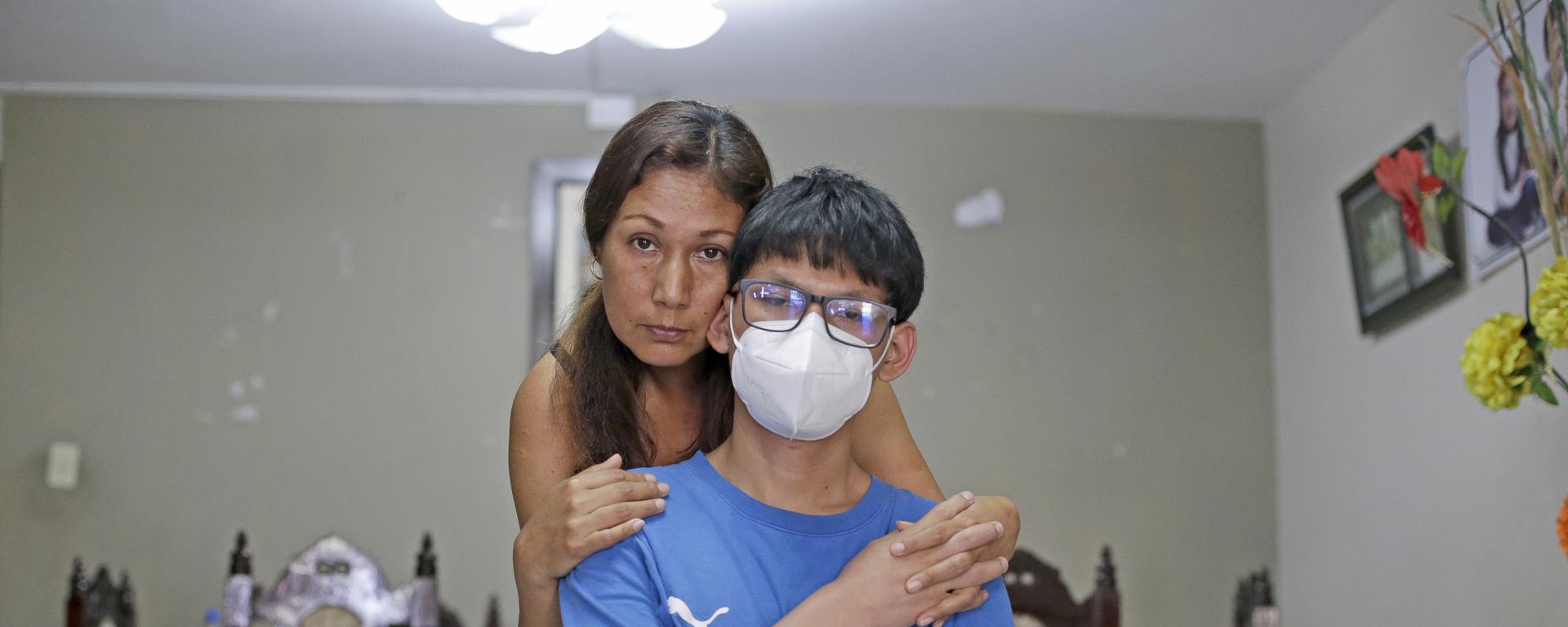 Nuevo caso de ameba “comecerebros” en joven de 17 años: su madre lucha por conseguir medicamento que vale casi 20.000 soles